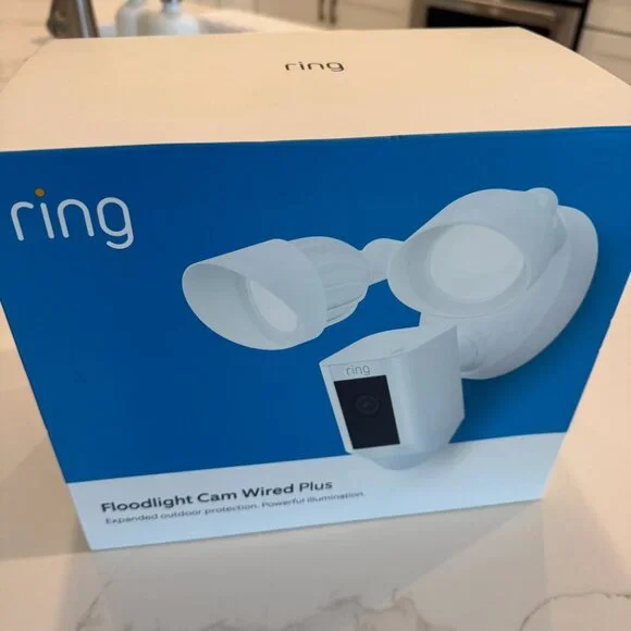 Ring Floodlight Cam Plus